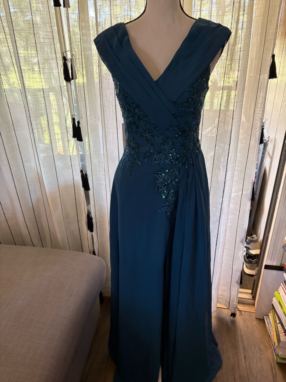 Sleeveless Teal V-Neck Embroidered Maxi Dress